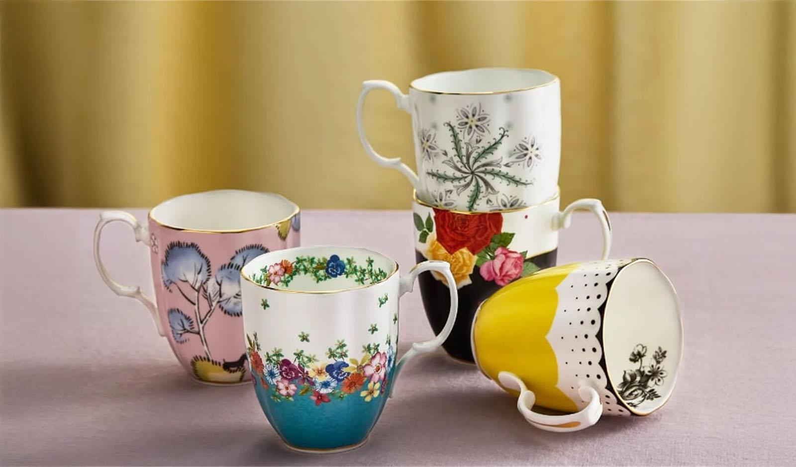 Buy 4 Get 1 Free on ALL Royal Albert Items at Wedgwood