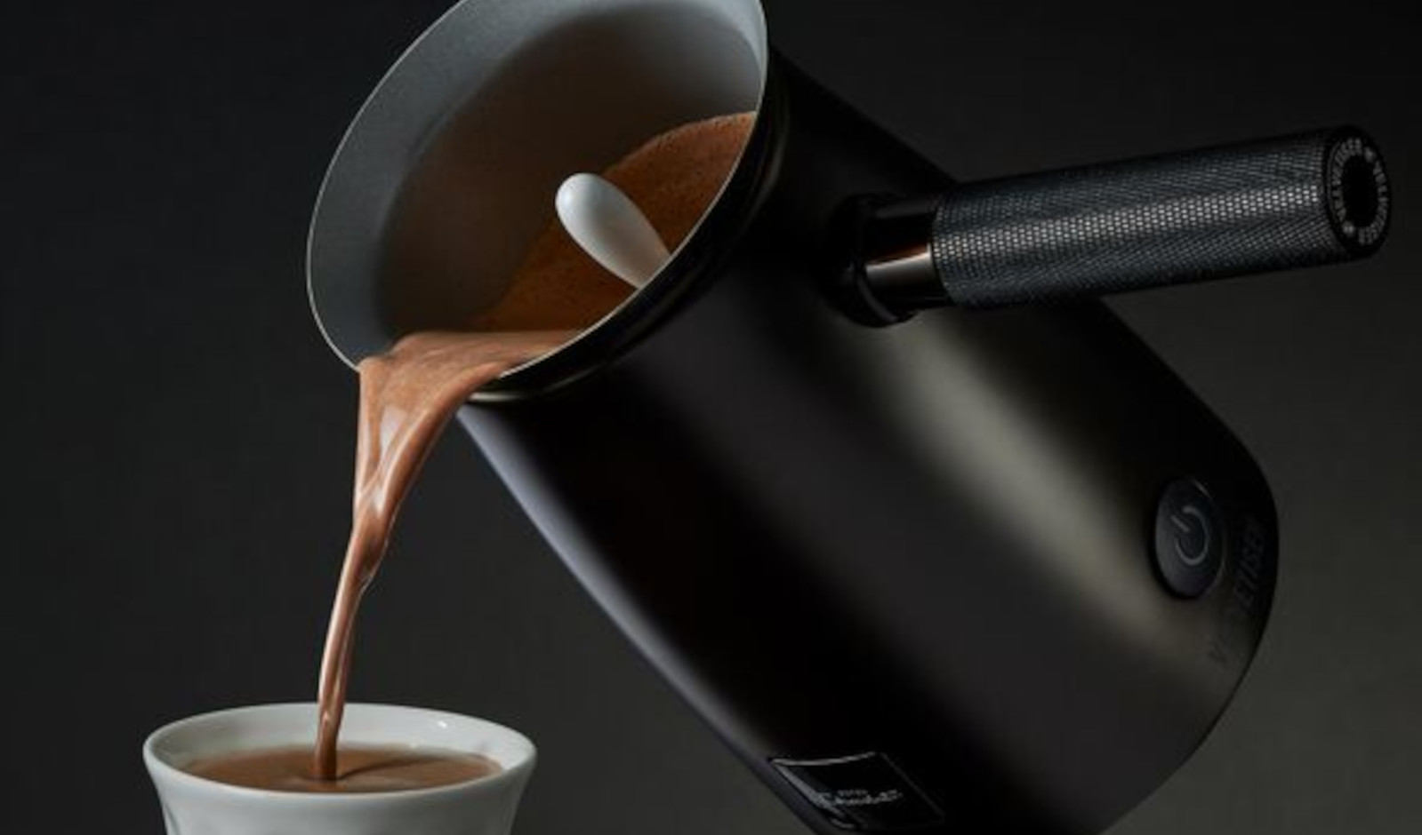 Create Cafe-Quality Hot Chocolates, Lattes and more in 2.5 Minutes with The Velvetiser