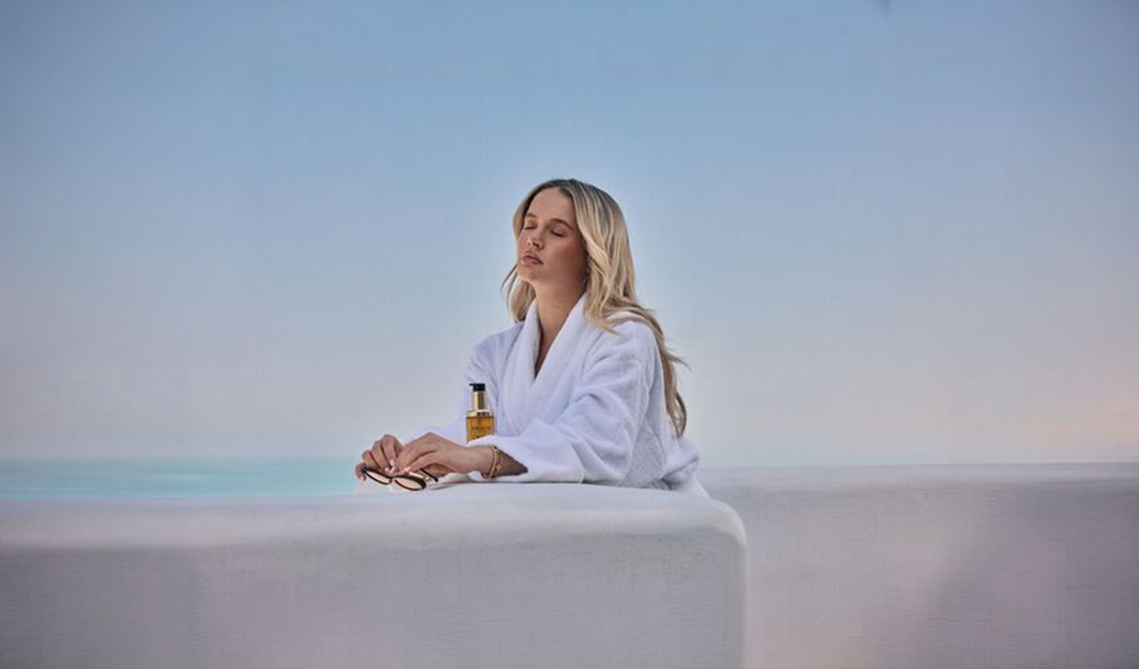 Refresh Your Beauty Routine – 25% Off Selected at LOOKFANTASTIC