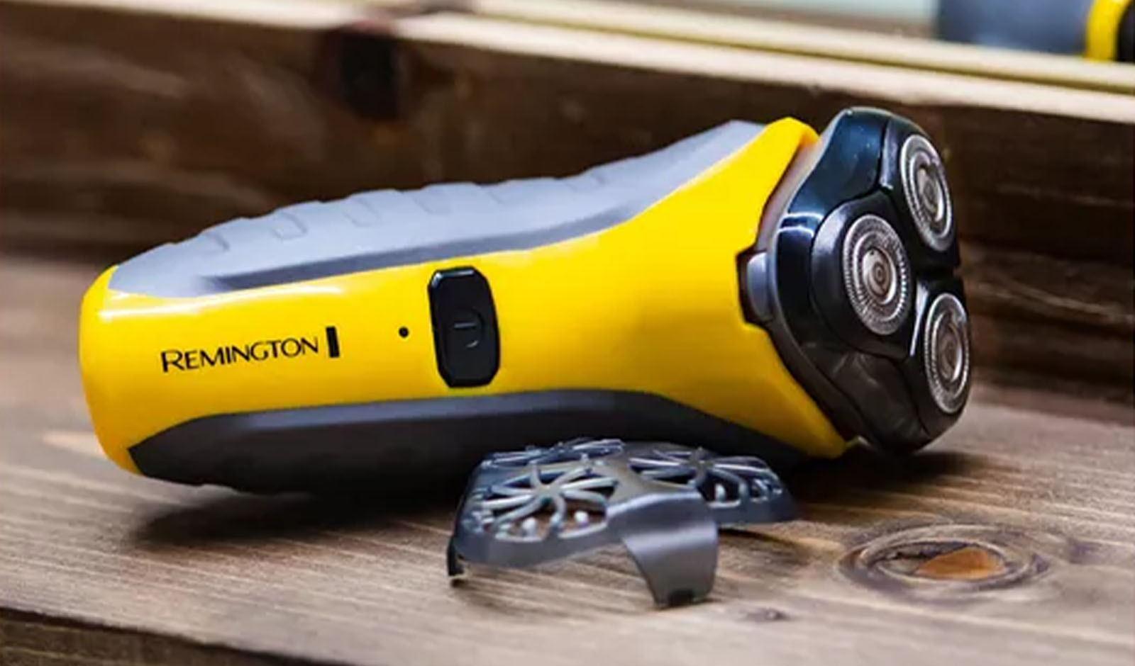 REMINGTON Wet and Dry Stubble Rotary Shaver - Now £39.99, Save £40