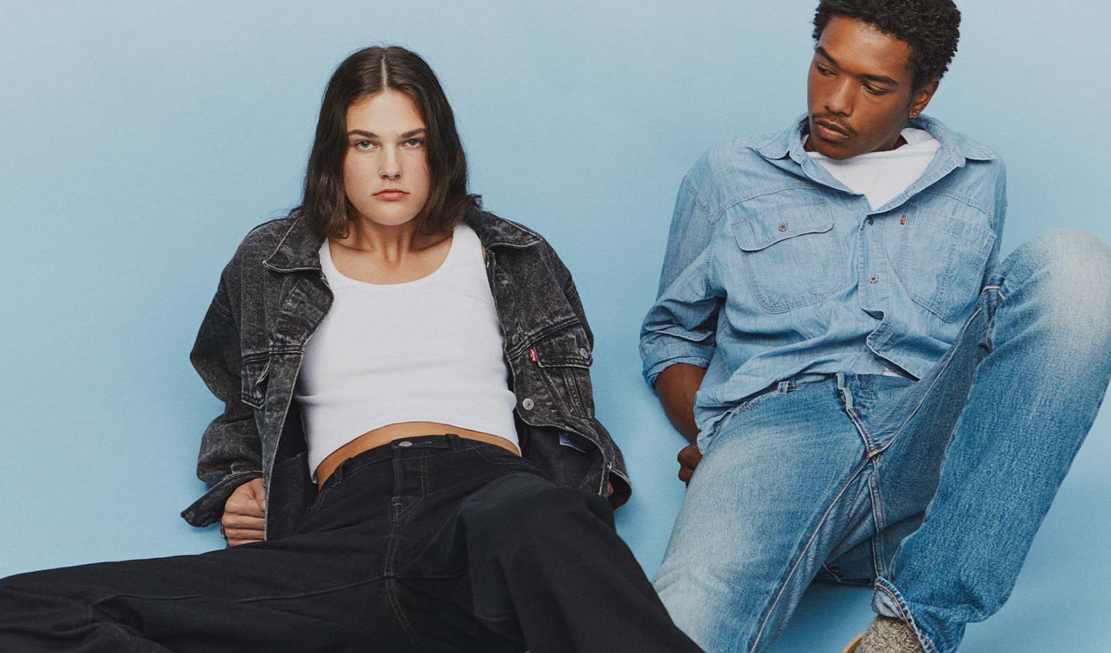 Save 20% on full-price items at Levi's!