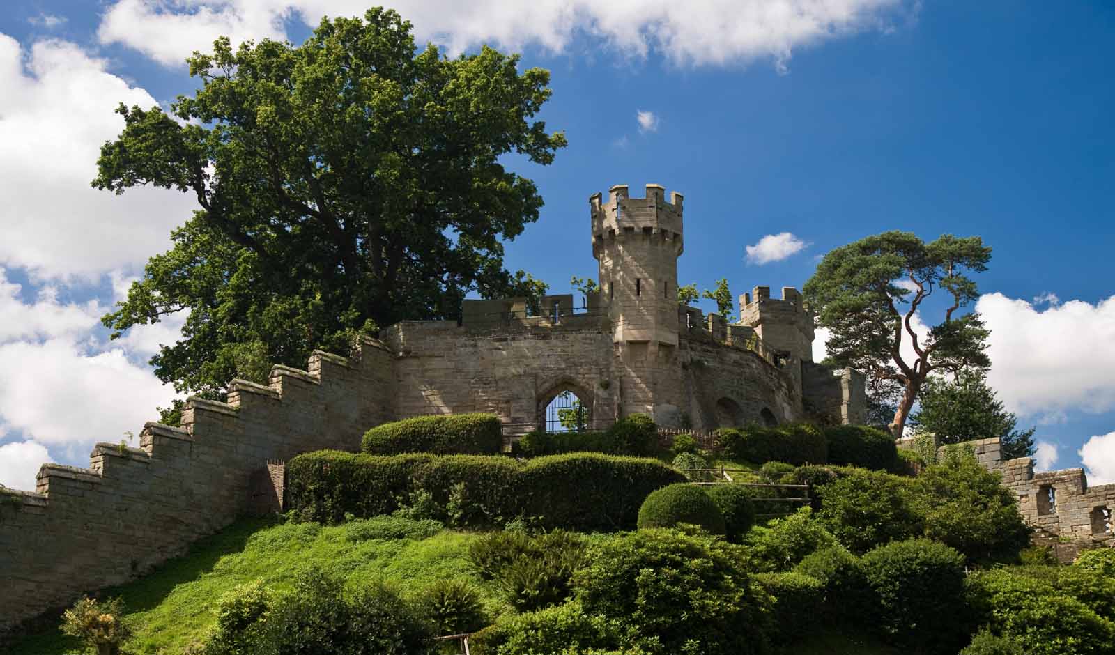 Save 20% at Warwick Castle with this Black Friday Deal