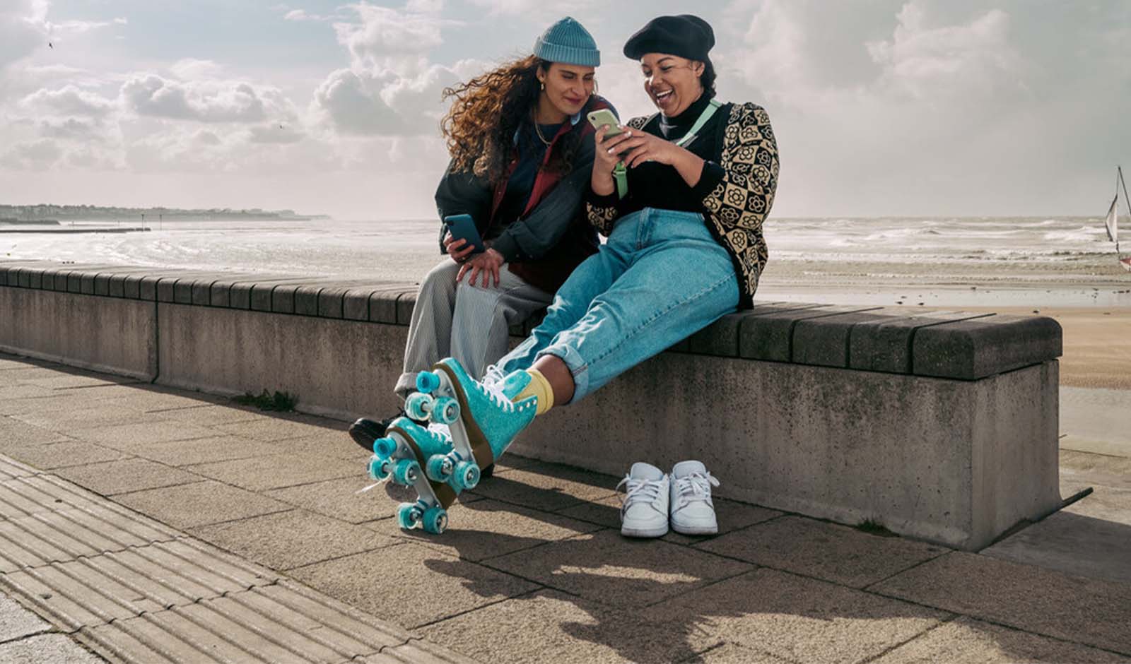 Save up to £288 on selected Nothing Phone (3) 256GB plans with EE