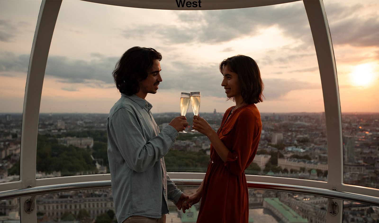 Visit the London Eye During Golden Hour